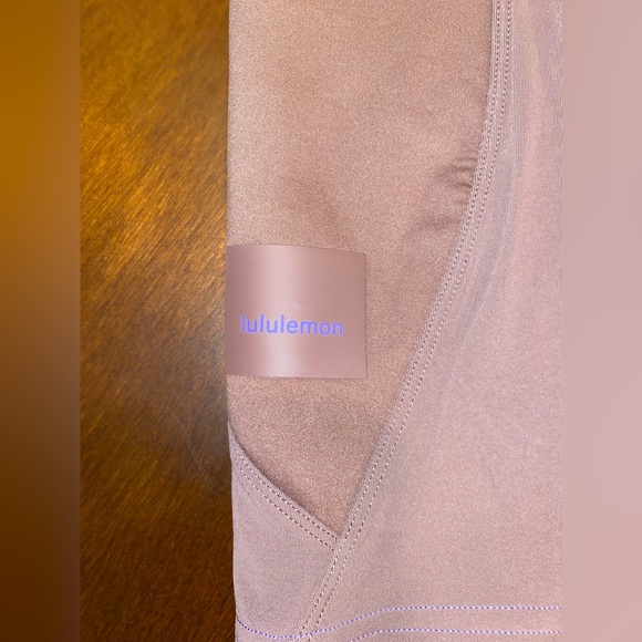 Buttery Feel SZ 8 Cargo SHR Hiking Short 8” - Picture 5 of 6